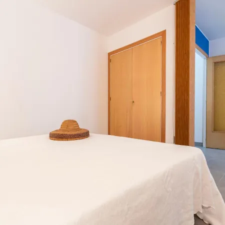 Els Pins Cyclamen By Interhome Torredembarra